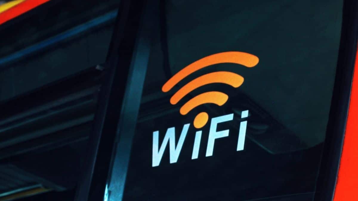 WiFi lento logo