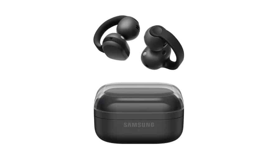 Samsung Galaxy Buds on fuori dalla custodia