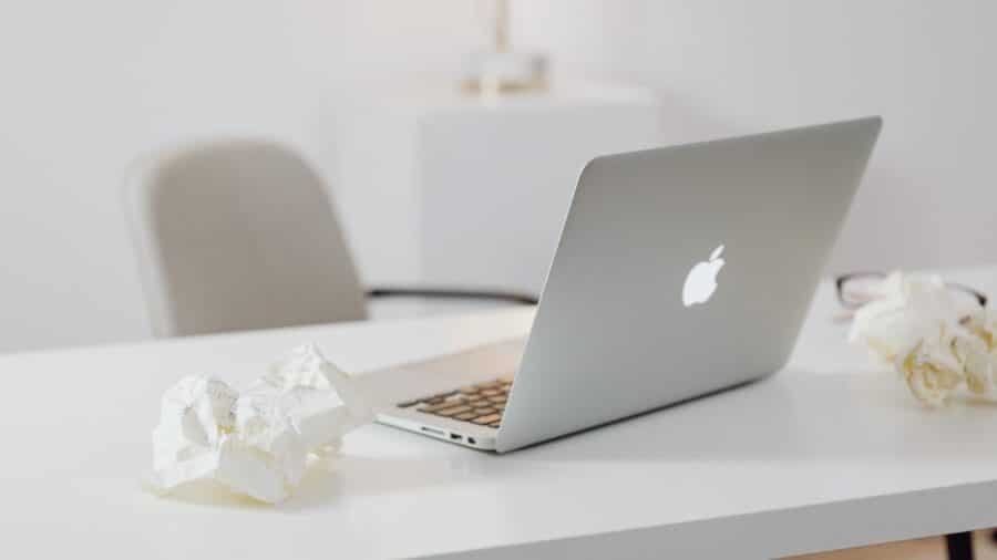 MacBook vecchio, nuova vita: come creare un NAS in casa