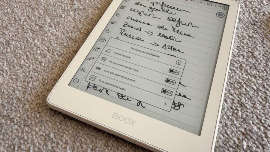 Menu Trascrizione intelligente del BOOX Go 6 Gen II sopra appunti a mano con Riconoscimento Testo