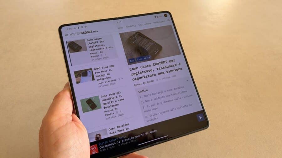 Motorola Razr Fold con display aperto