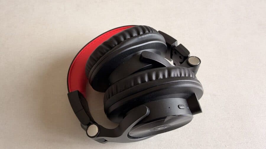 Cuffie OneOdio Fusion A70 Gen 2 ripiegate