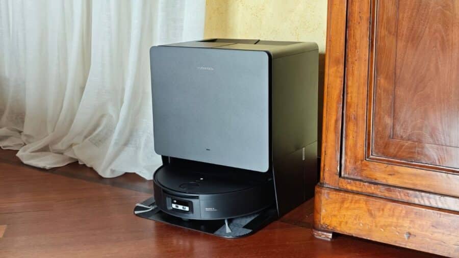 rockdock base ricarica e manutenzione saros 20 flow complete